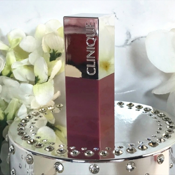Clinique Pop Lip Colour + Primer MINI Lipstick in Plum Pop *NEW! - Picture 2 of 16